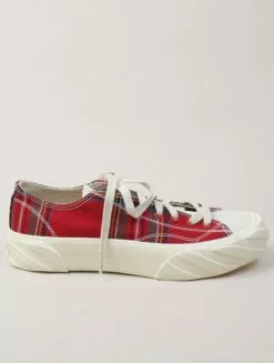 Age age cut red check off white