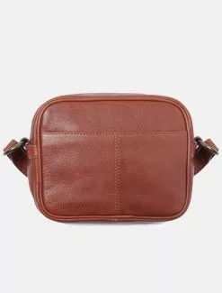 Barbour Clyde Leather Bag Brown -Negozio online UOMO Italia Barbour Clyde Leather Bag Brown retro 670x882 1