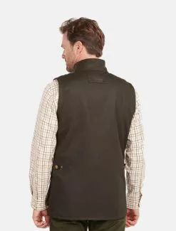 Barbour Westmorland Wax Olive -Negozio online UOMO Italia Barbour Westmorland Wax Olive model retro 670x882 1