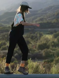 Kavu San Blass Black -Negozio online UOMO Italia Kavu San Blass Black mood 670x887 1