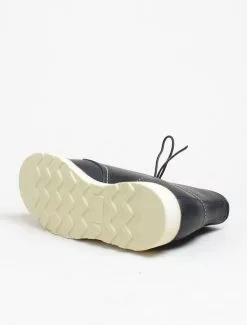 Red Wing 3373 Moc Toe Black Boundary -Negozio online UOMO Italia Red Wing 3373 classic moc black woman suola 670x882 1
